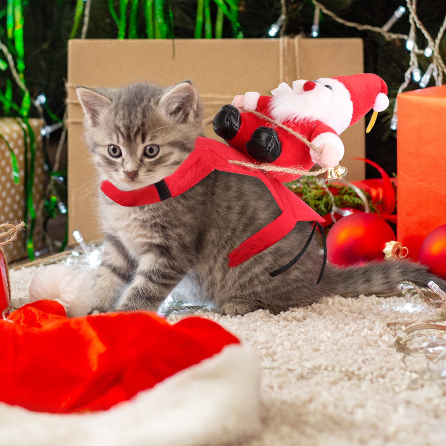 Déguisement Père Noël à cheval pour chien et chat