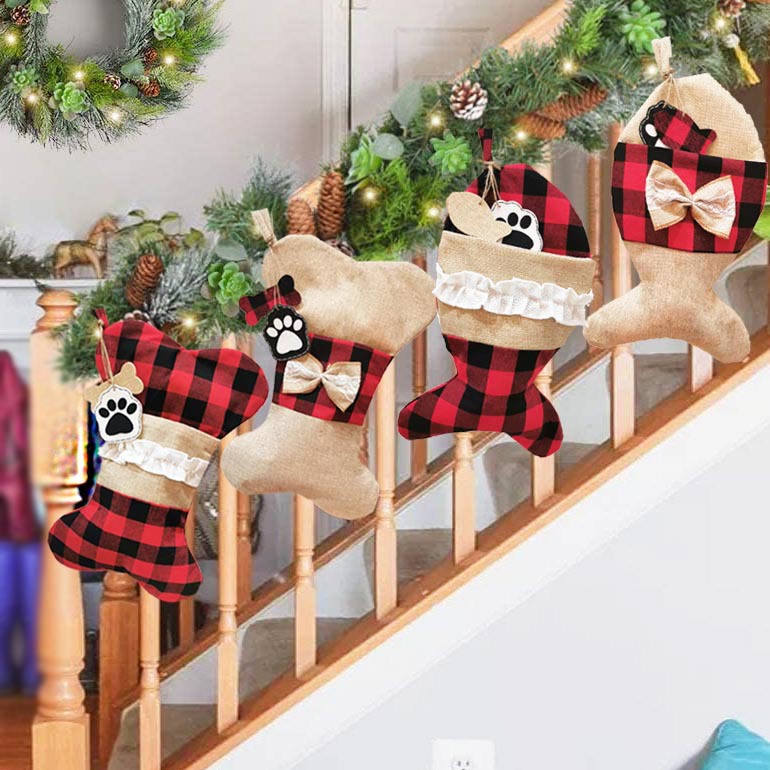 Chaussettes cadeaux de Noël décoratives – cinq finitions